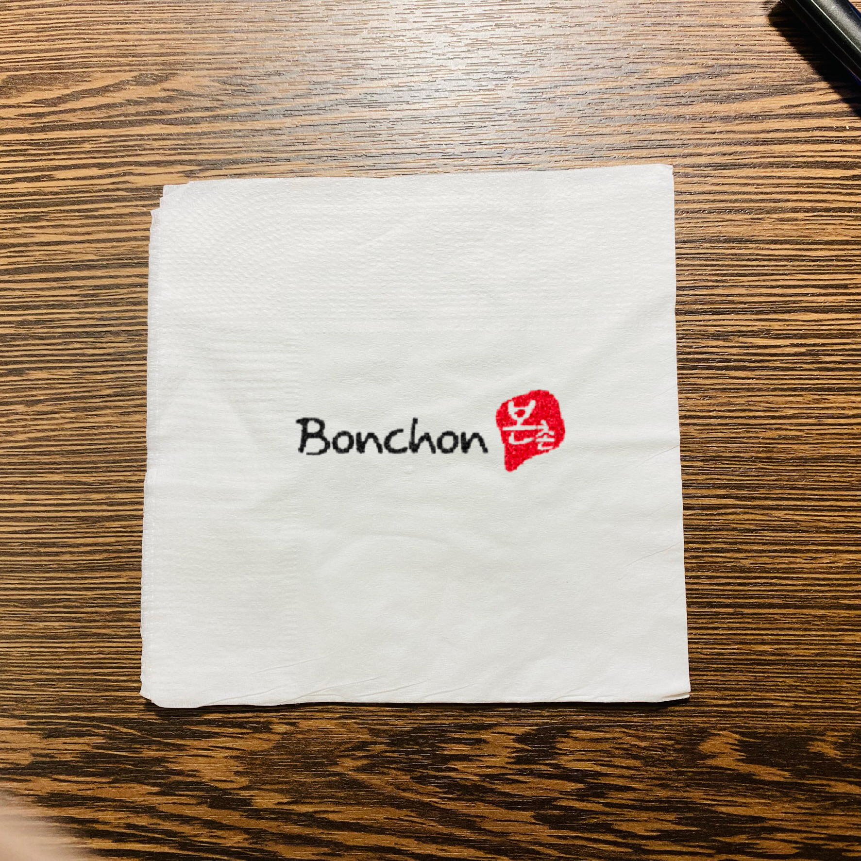 Khăn giấy in tên công ty, logo, slogan